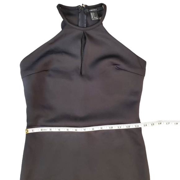 Forever 21 Dress Womens Size Small Black Keyhole Front Halter Neck Bodycon Dress - Picture 8 of 13